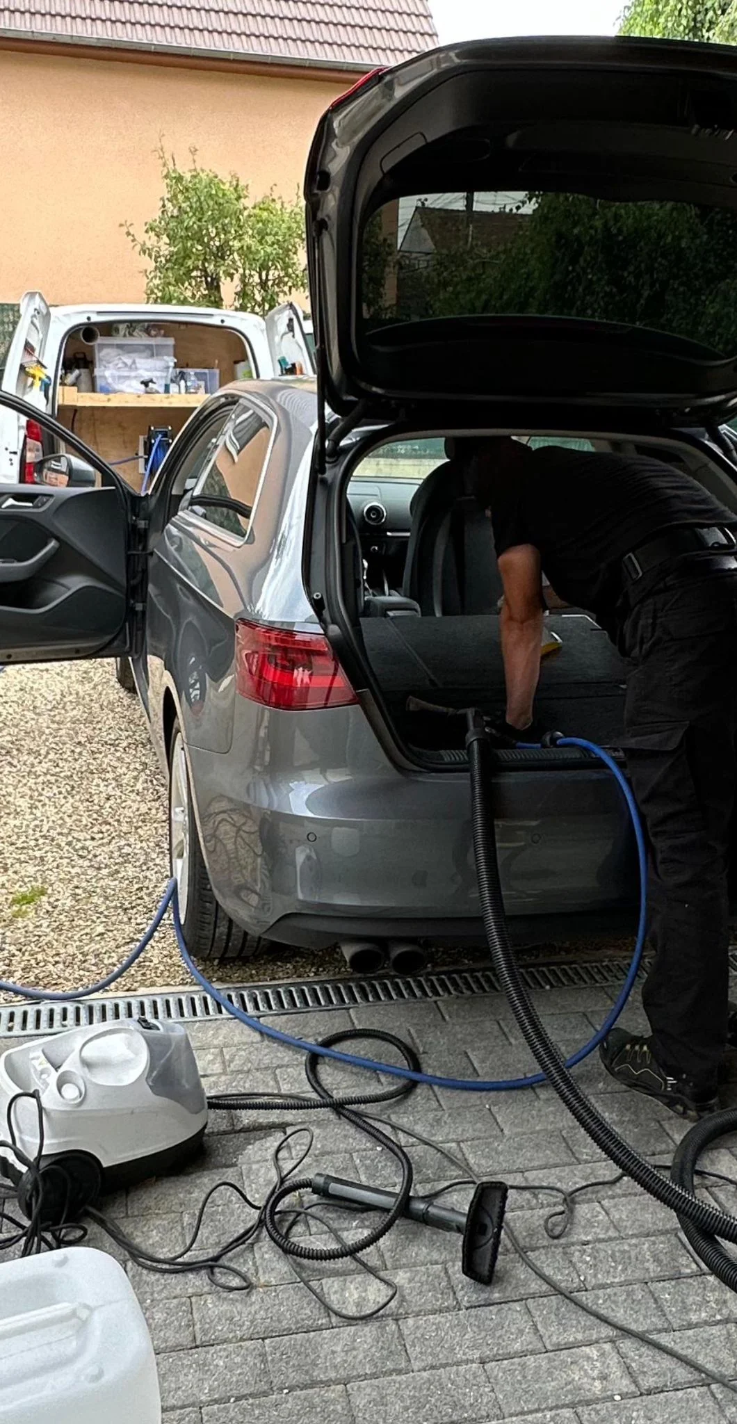 Lavage intérieur de voitures